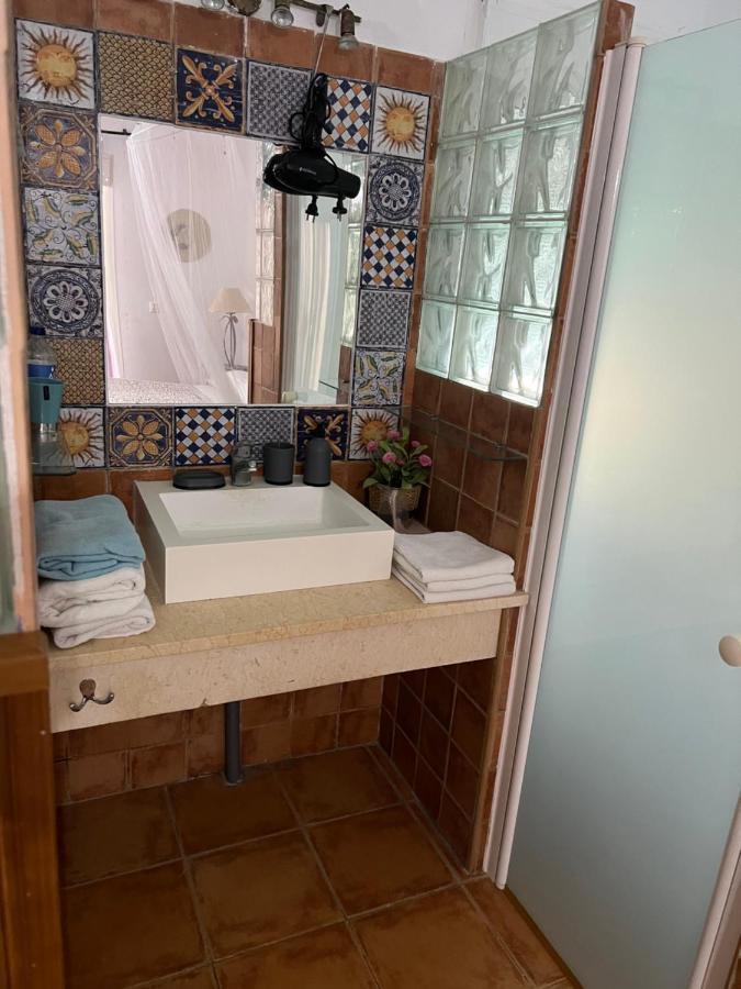 Suite Alhucema Chiclana de la Frontera Buitenkant foto